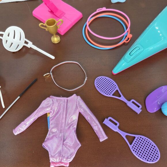 Barbie Sports Accessories Lot Kayak Surfboard Balance Beam Paddle Trophy Mattel - Picture 14 of 15